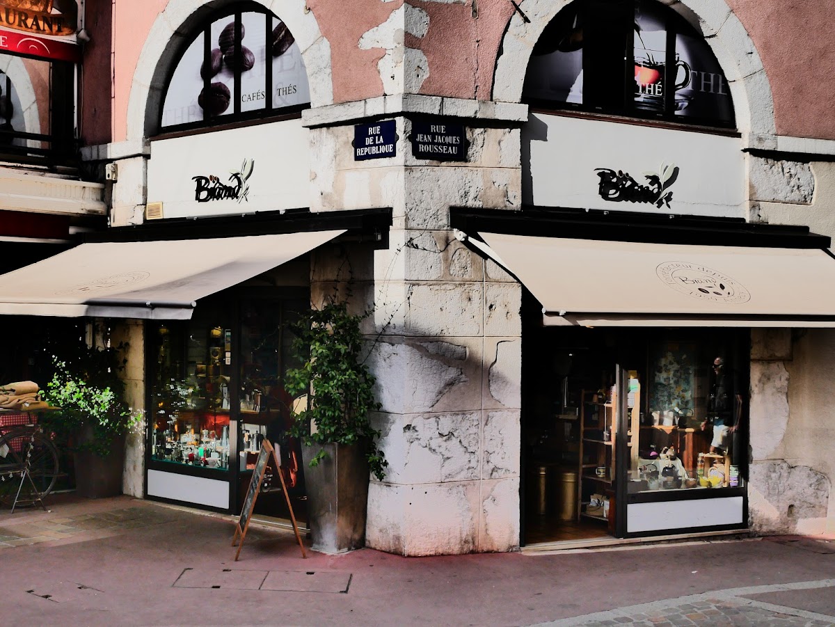 Cafés Brand